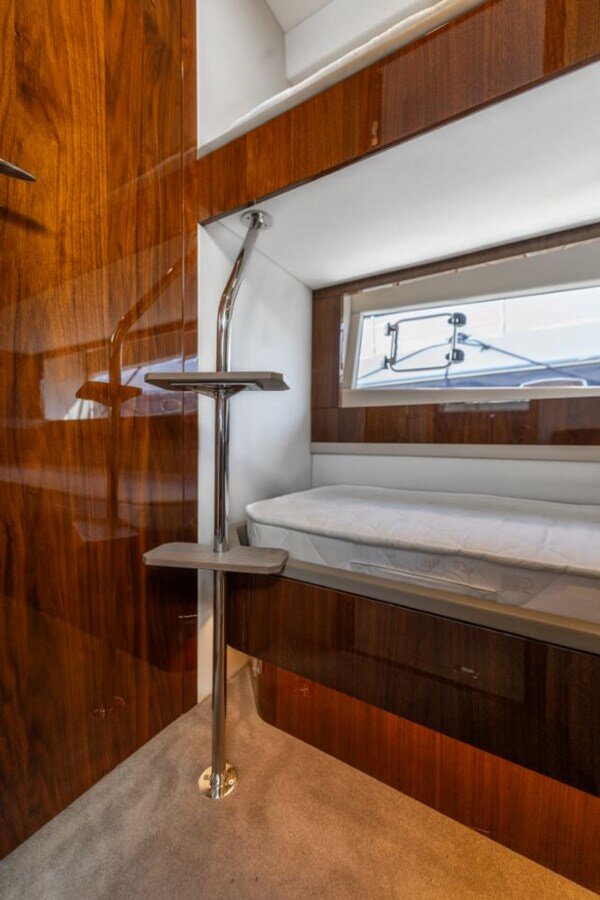 2022-fairline-47-8-442da2