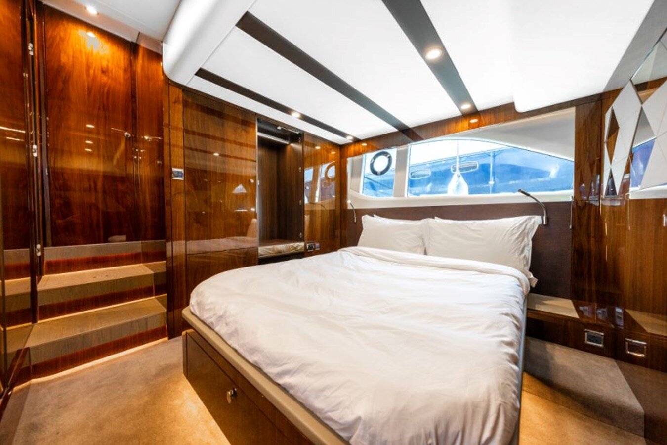 2022-fairline-47-8-442da2