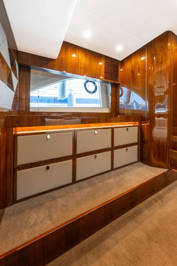 2022-fairline-47-8-442da2