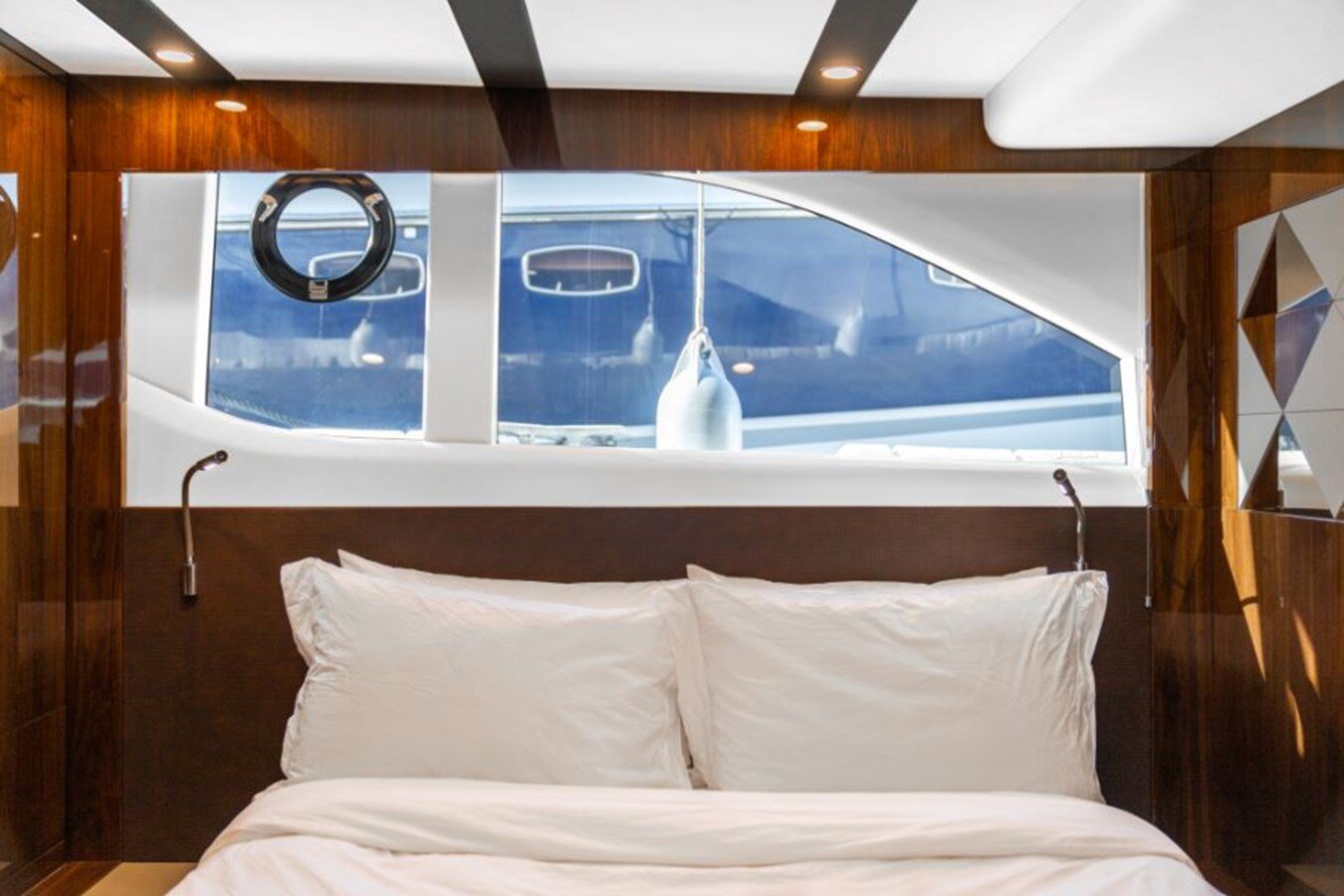 2022-fairline-47-8-442da2