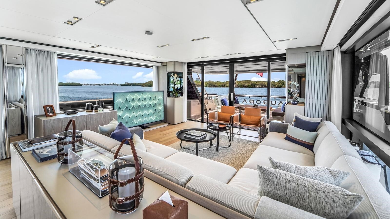 2022-ferretti-yachts-98-10-ca1a51