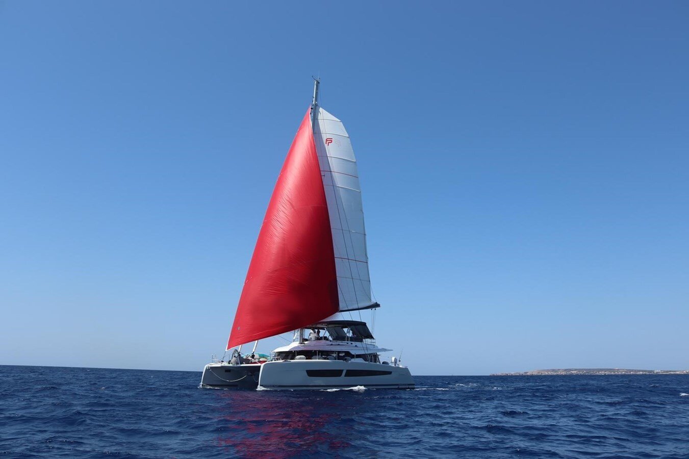 2022-fountaine-pajot-58-11-ef6d6c