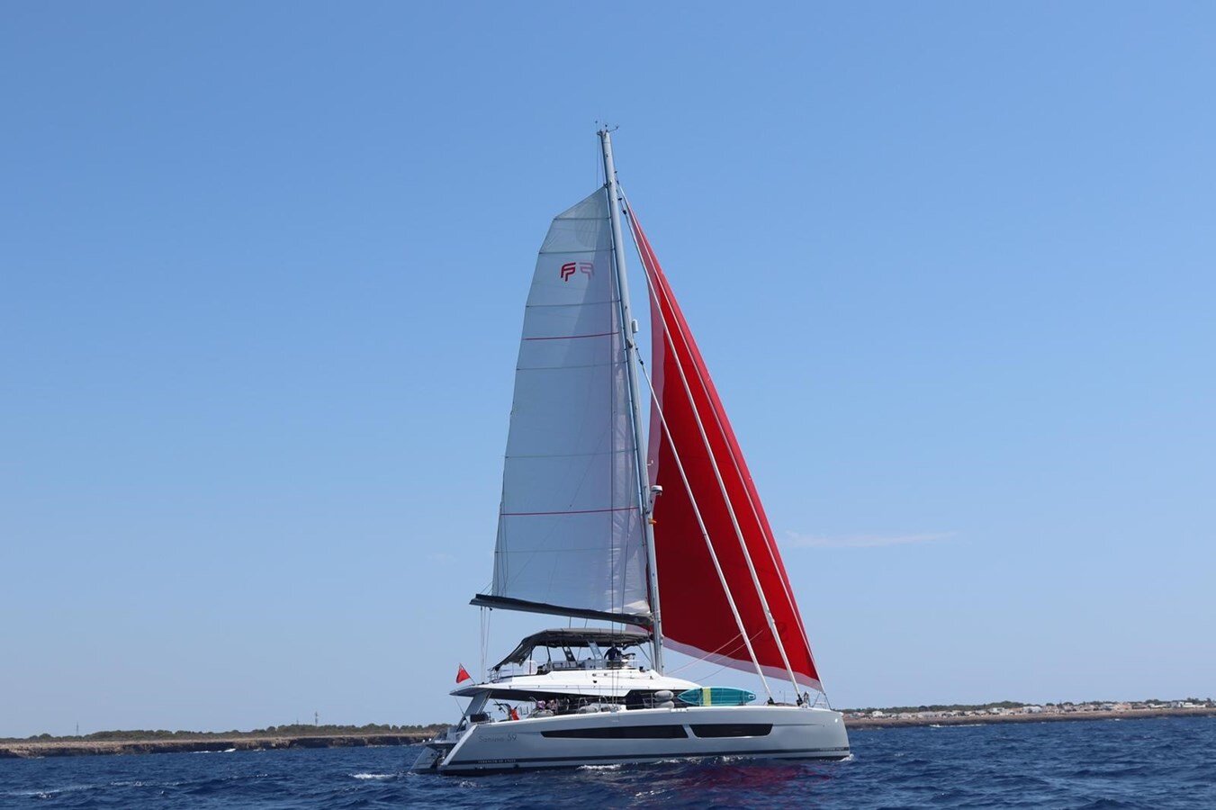 2022-fountaine-pajot-58-11-ef6d6c