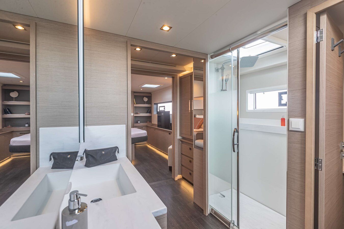 2022 FOUNTAINE PAJOT 61' 6