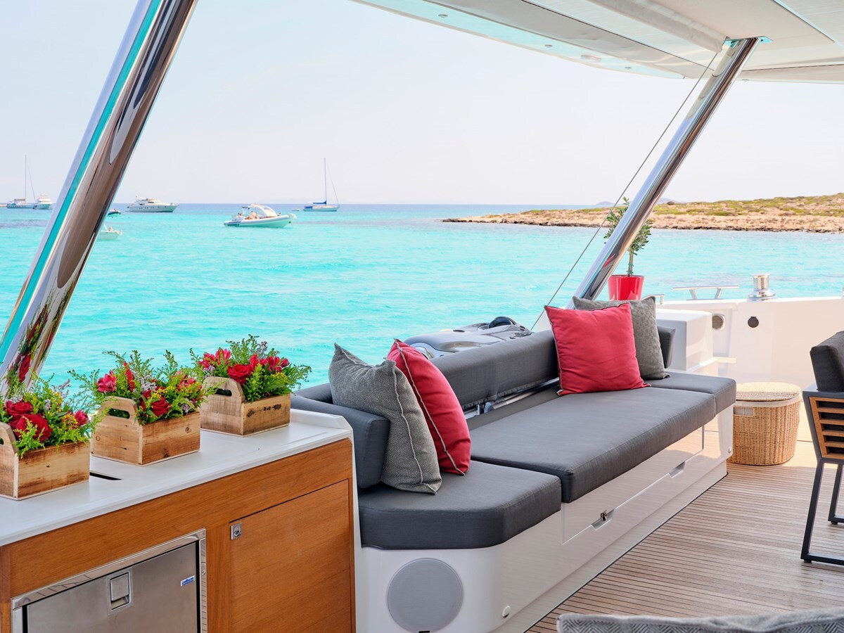 2022 FOUNTAINE PAJOT 61' 8