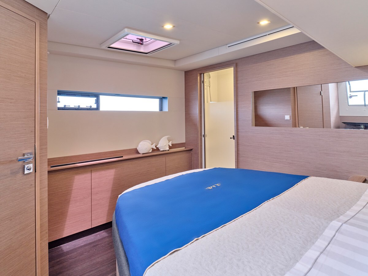 2022 FOUNTAINE PAJOT 61' 8