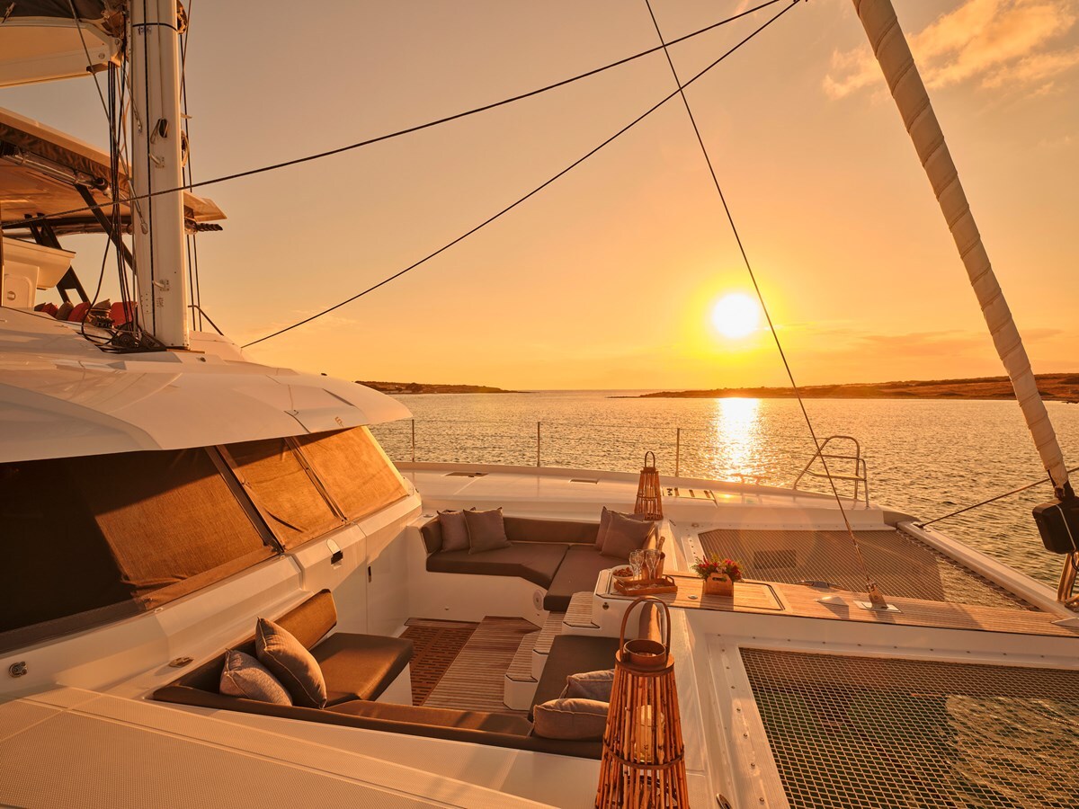 2022 FOUNTAINE PAJOT 61' 8