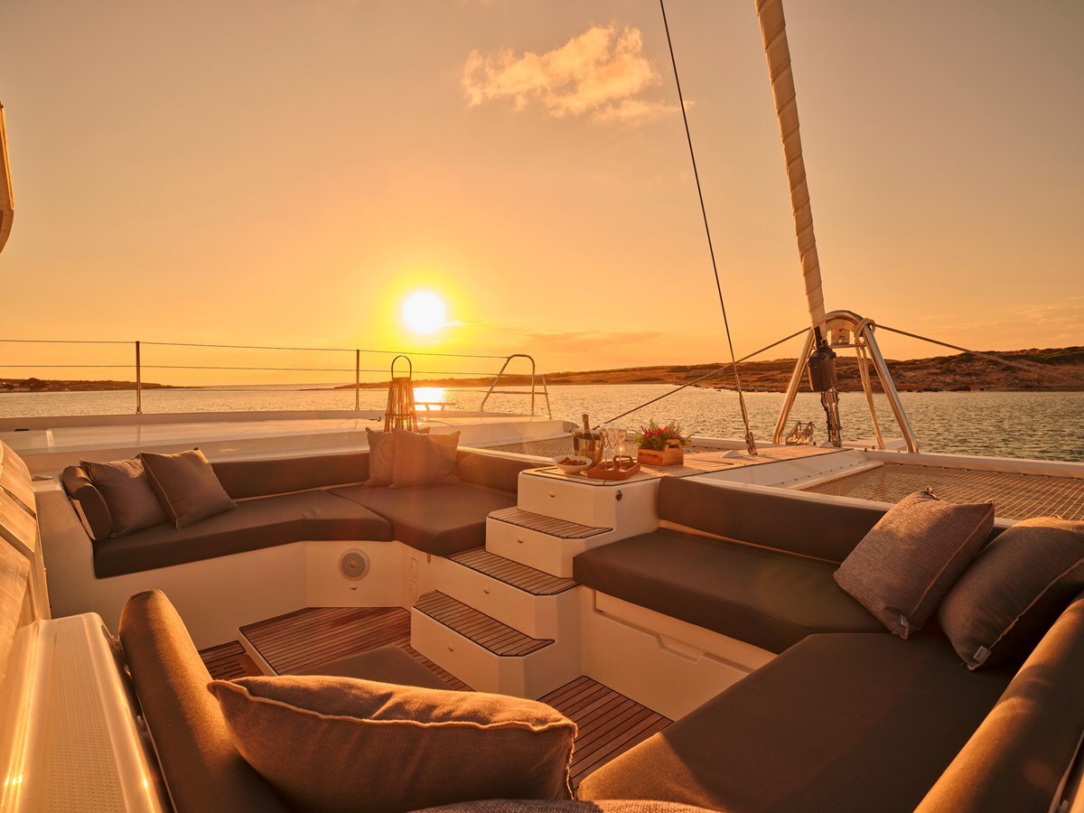 2022 FOUNTAINE PAJOT 61' 8