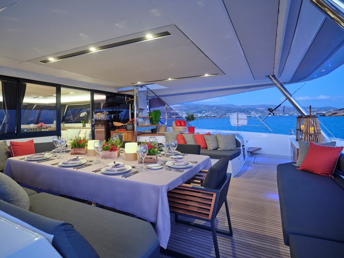 2022 FOUNTAINE PAJOT 61' 8