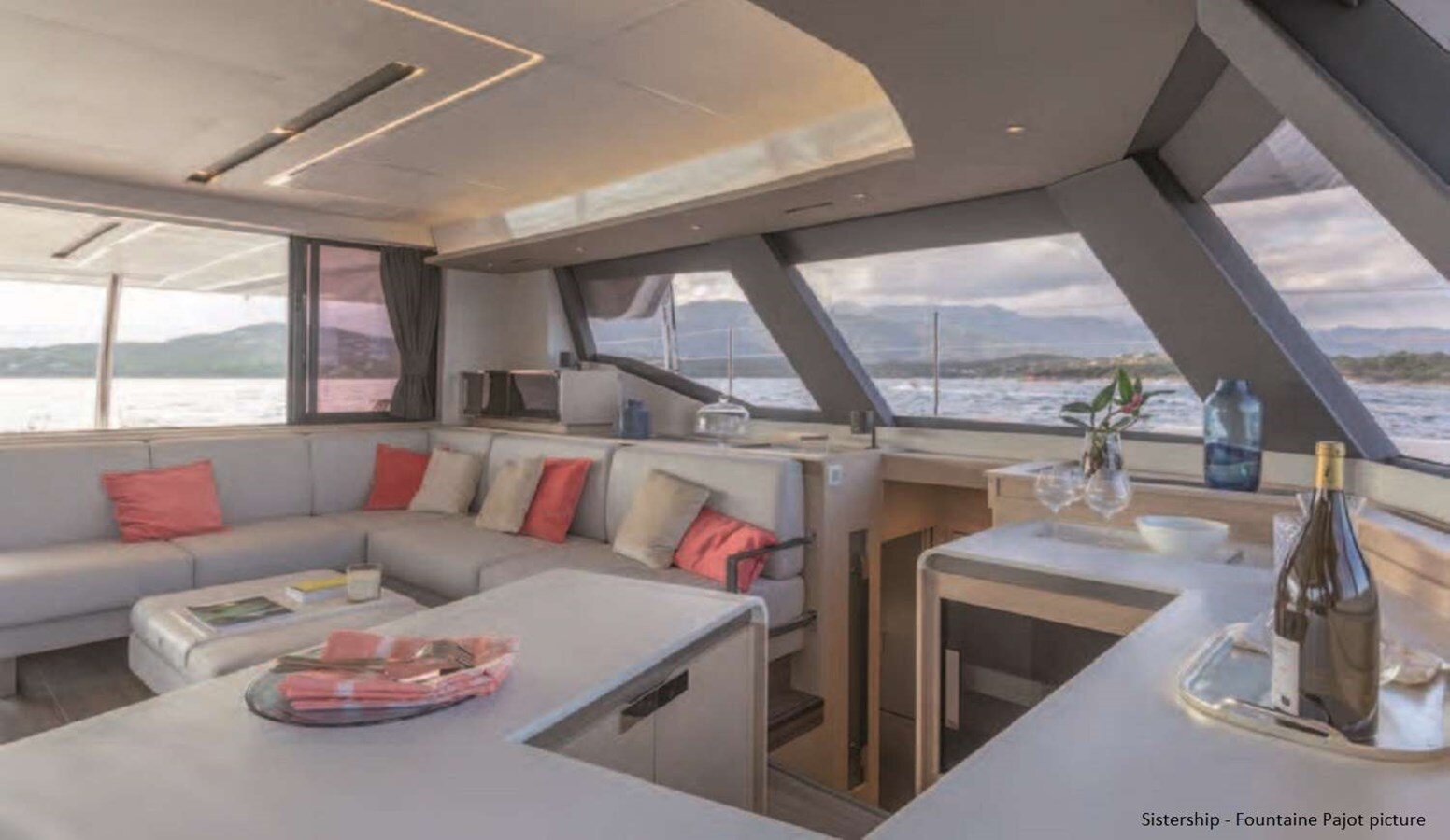 2022 FOUNTAINE PAJOT 66' 10