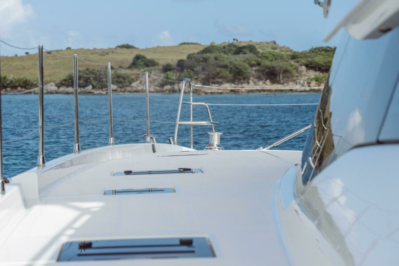 2022-fountaine-pajot-67-3-bb8538