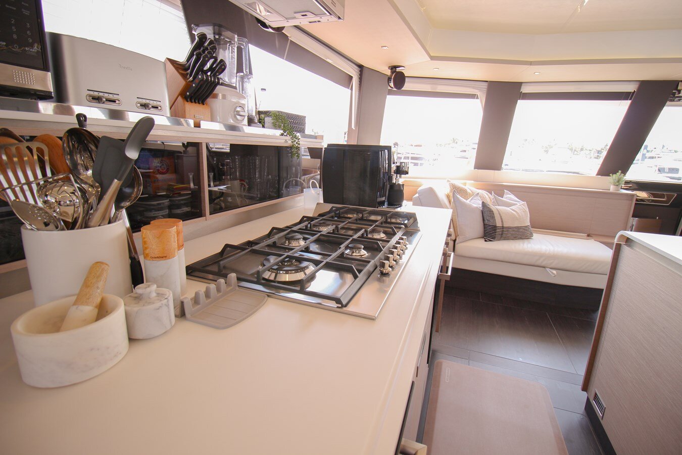 2022 FOUNTAINE PAJOT 67'