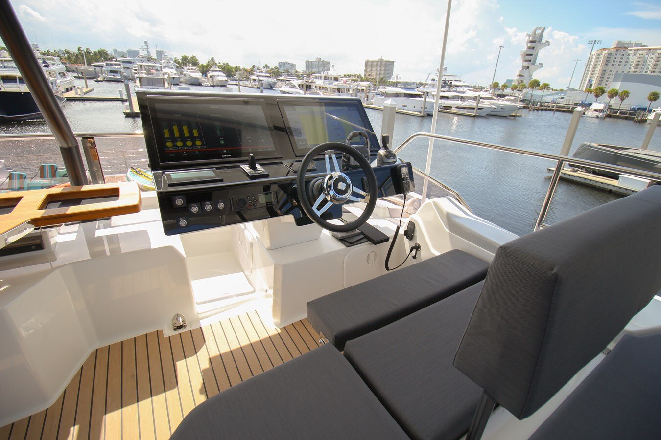 2022 FOUNTAINE PAJOT 67'