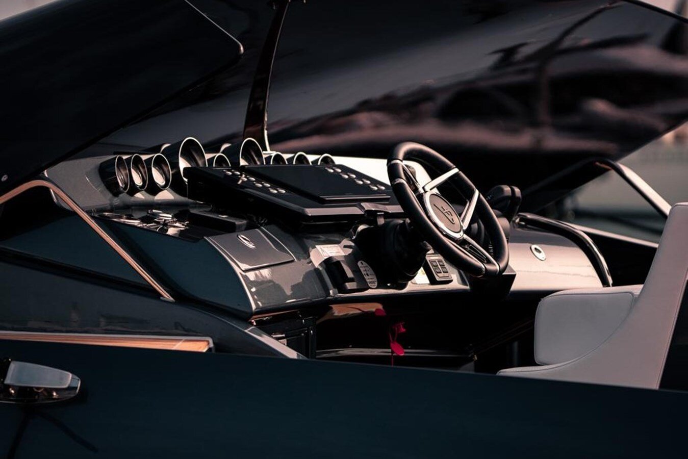 2022-frauscher-43-4-8b8c0b