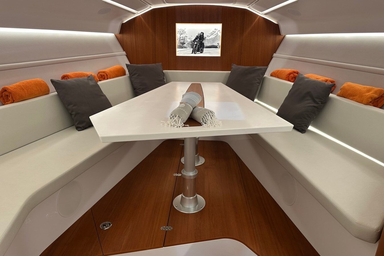 2022-frauscher-43-4-8b8c0b