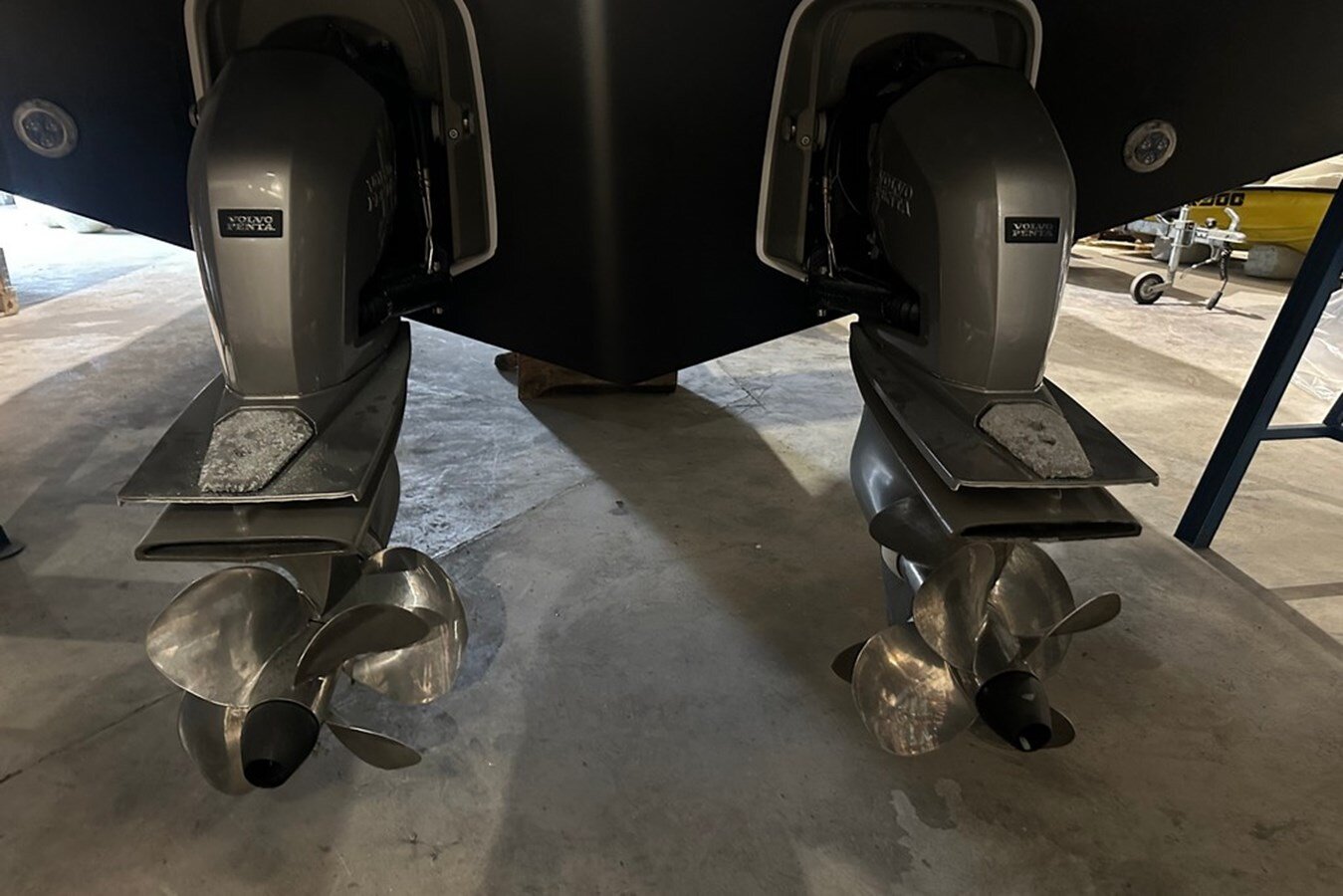 2022-frauscher-43-4-8b8c0b