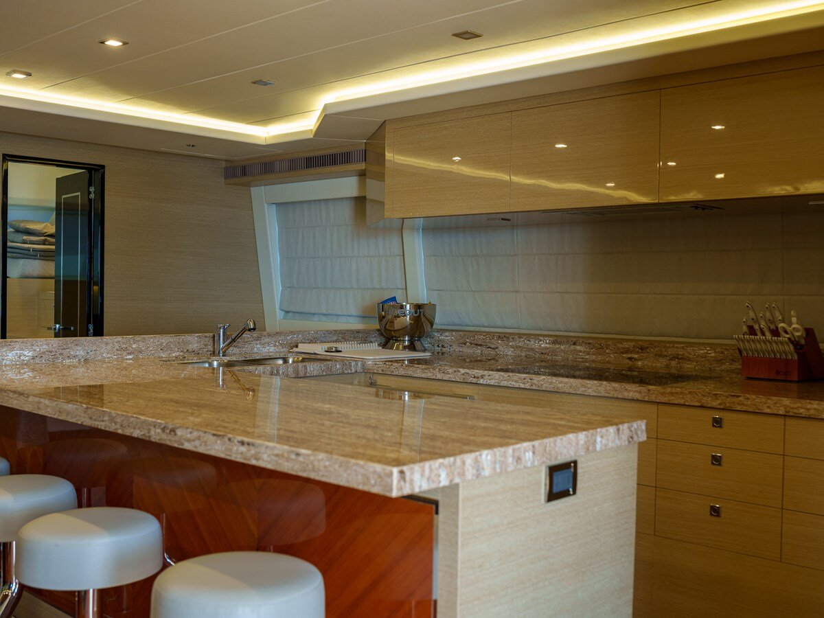 2022-horizon-65-447ccc