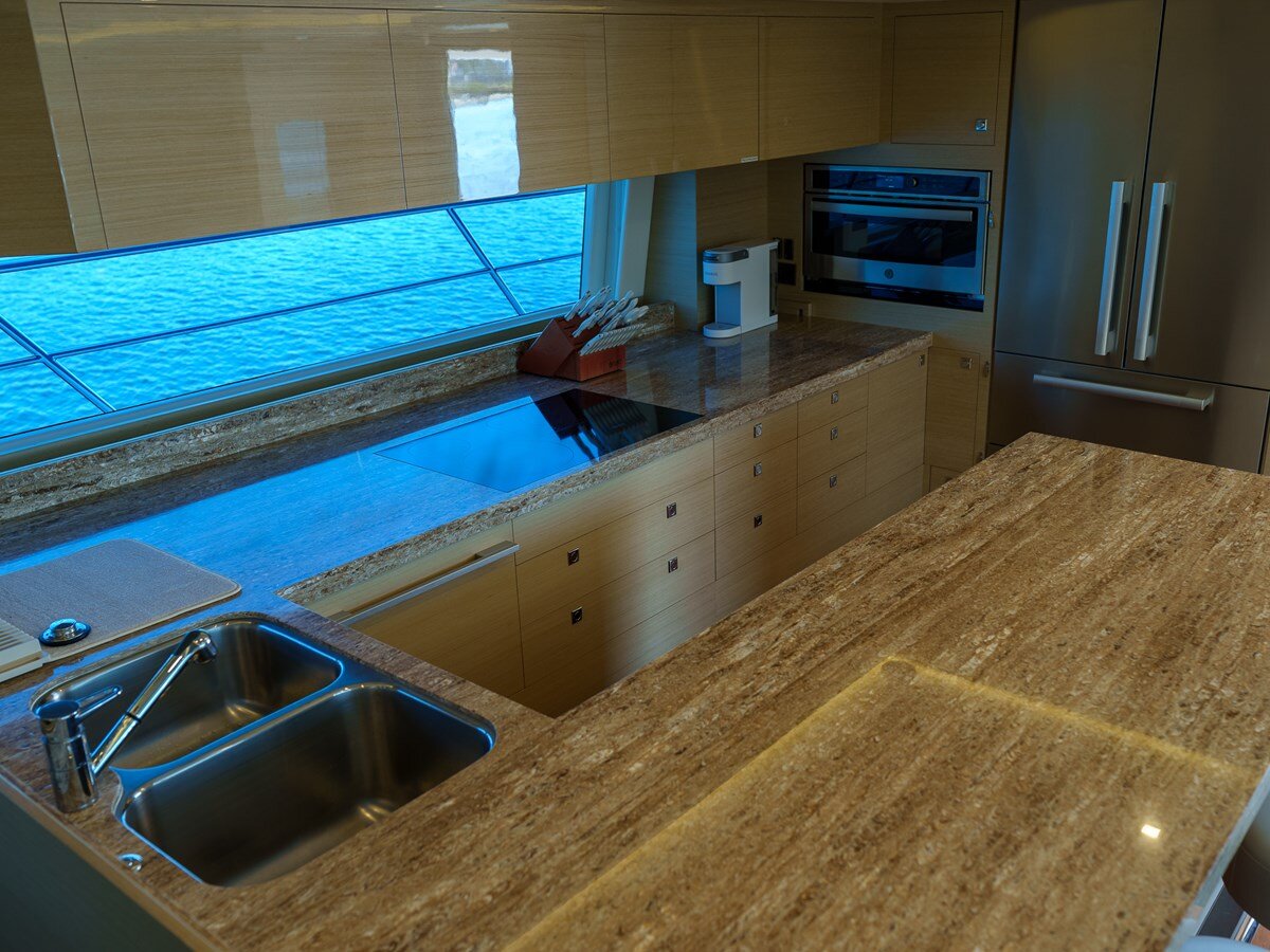 2022-horizon-65-447ccc