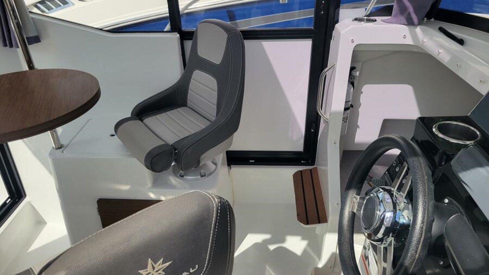 2022-jeanneau-26-8-c05e22