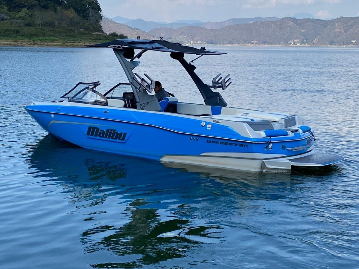 2022-malibu-23-3c427c