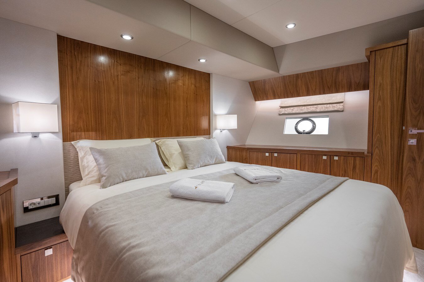 2022-monachus-yachts-69-3-03d2af