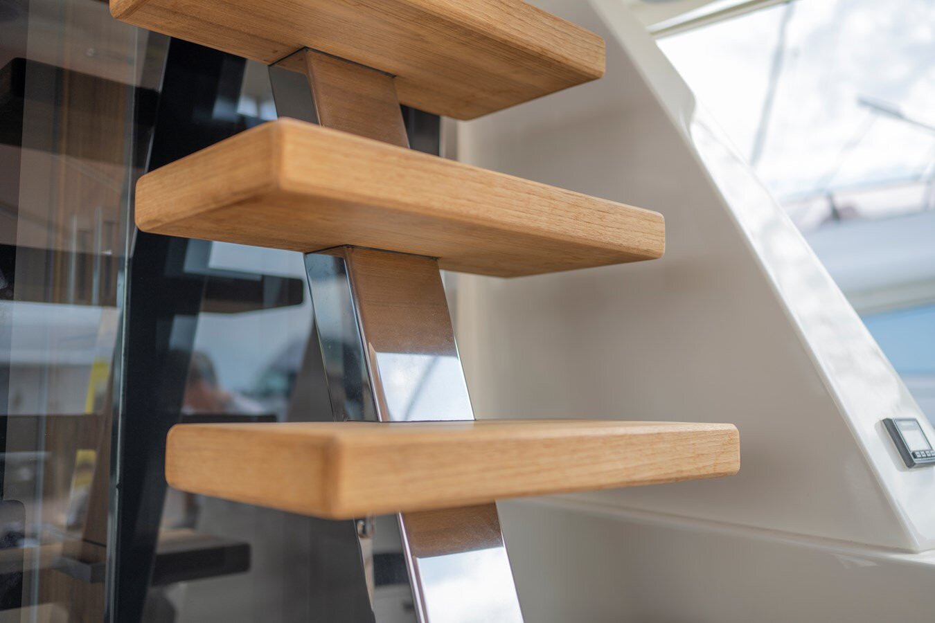 2022-monachus-yachts-69-3-03d2af