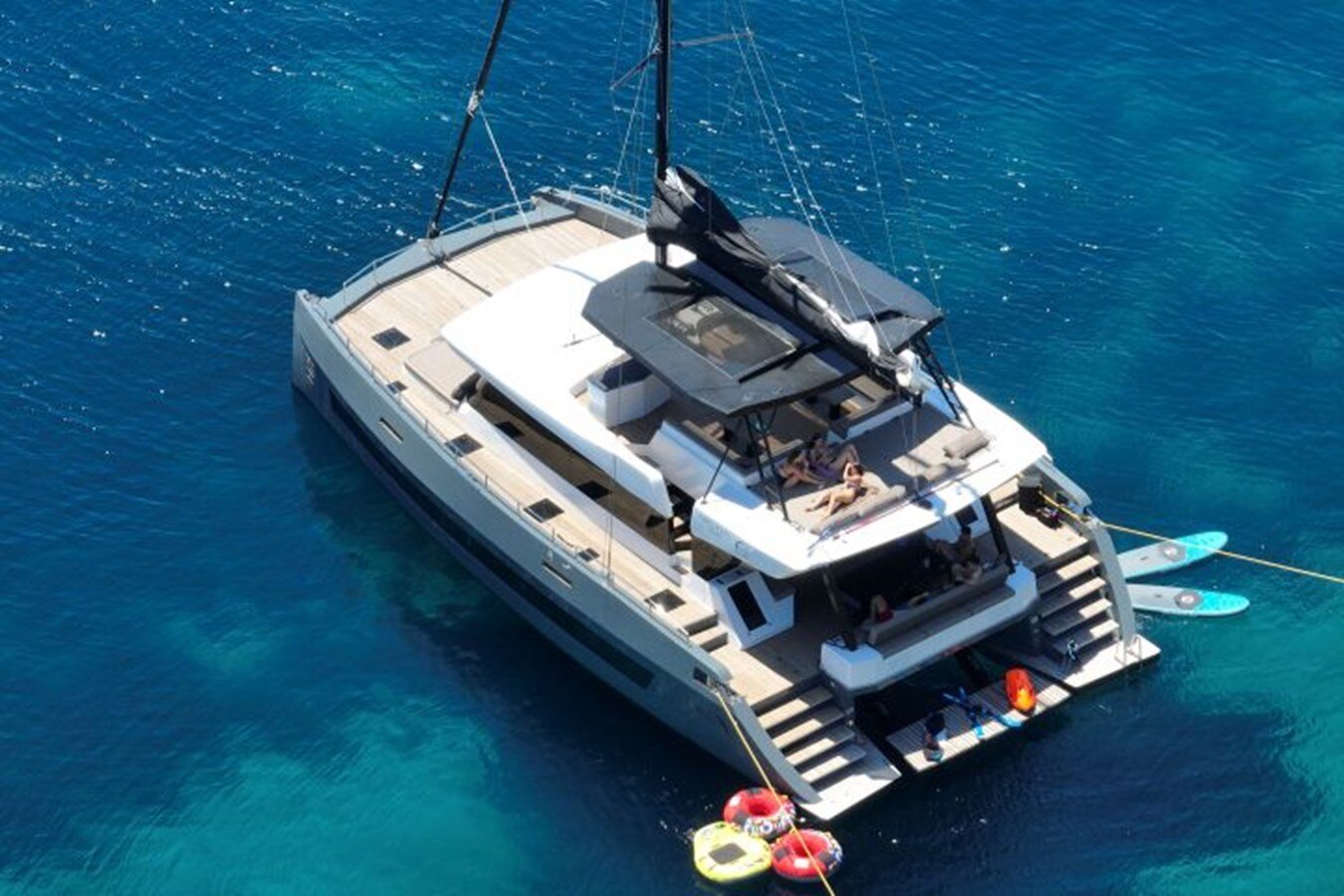 2022 MOON YACHTS 58' 11