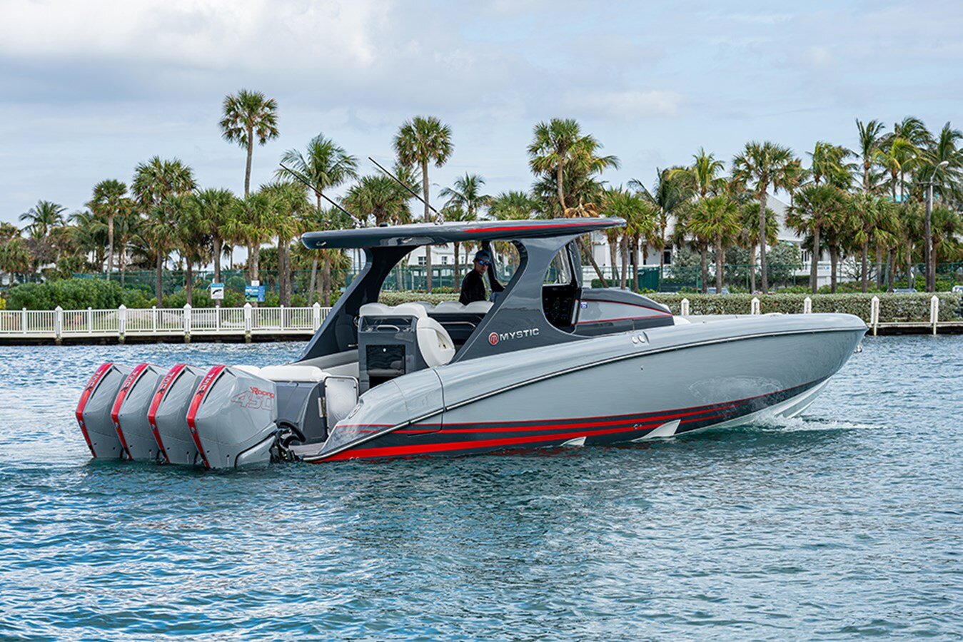 2022-mystic-powerboats-inc-38-78b34b