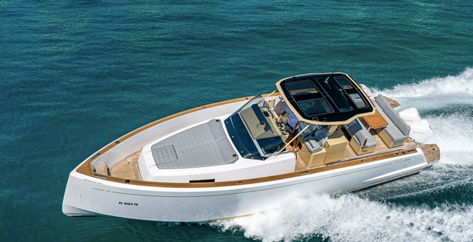 2022-pardo-yachts-38-d859dd