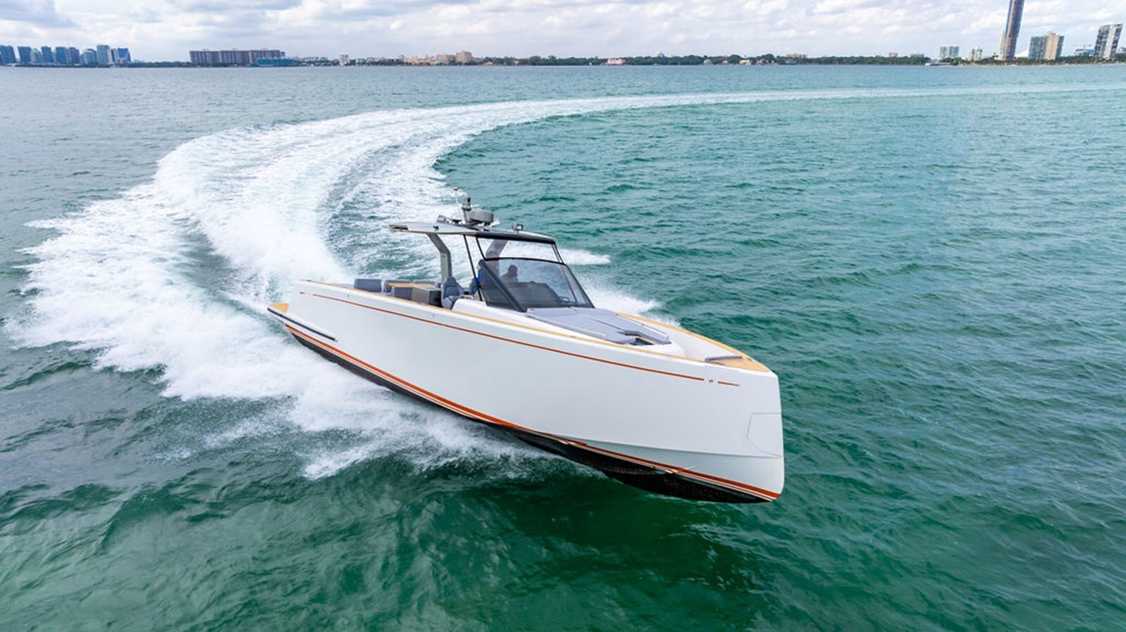2022-pardo-yachts-43-58a34e