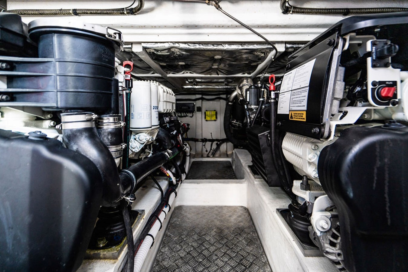 2022-pardo-yachts-43-58a34e