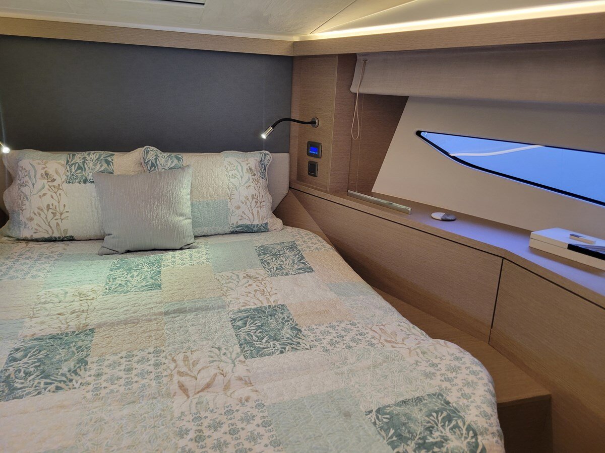 2022-prestige-42-10-8d1491