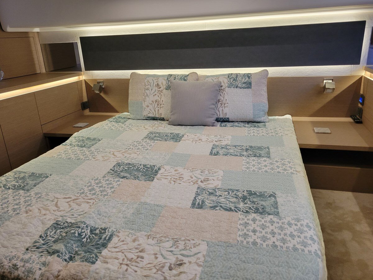 2022-prestige-42-10-8d1491