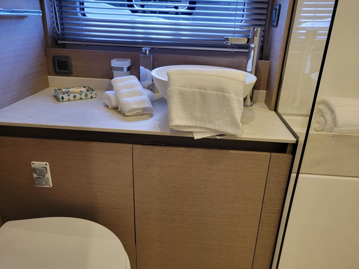 2022-prestige-42-10-8d1491