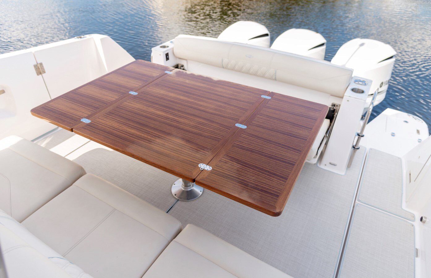 2022-regal-38-35e358