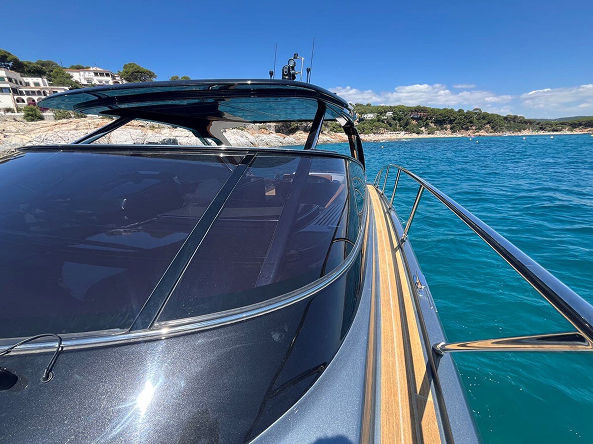 2022-riva-56-8-79f191