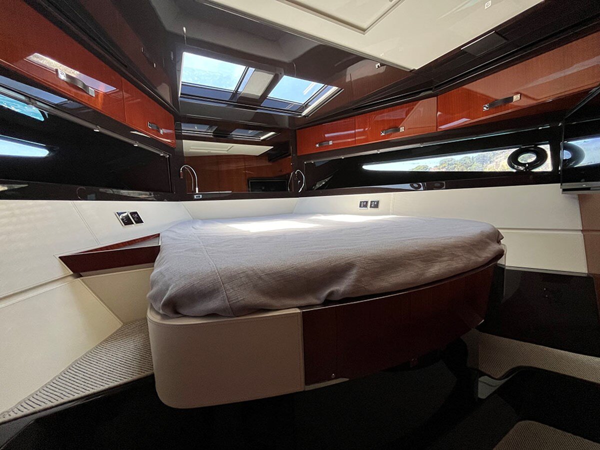 2022-riva-56-8-79f191