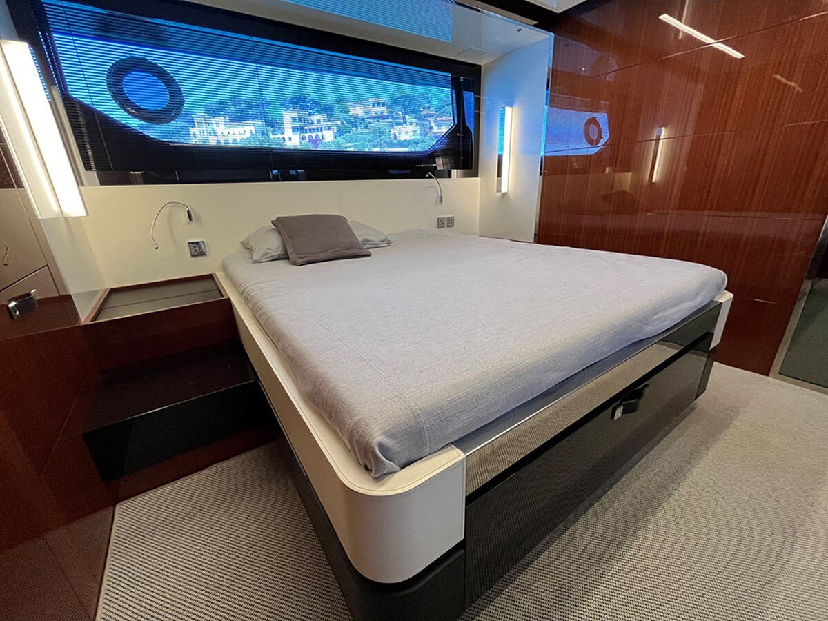 2022-riva-56-8-79f191