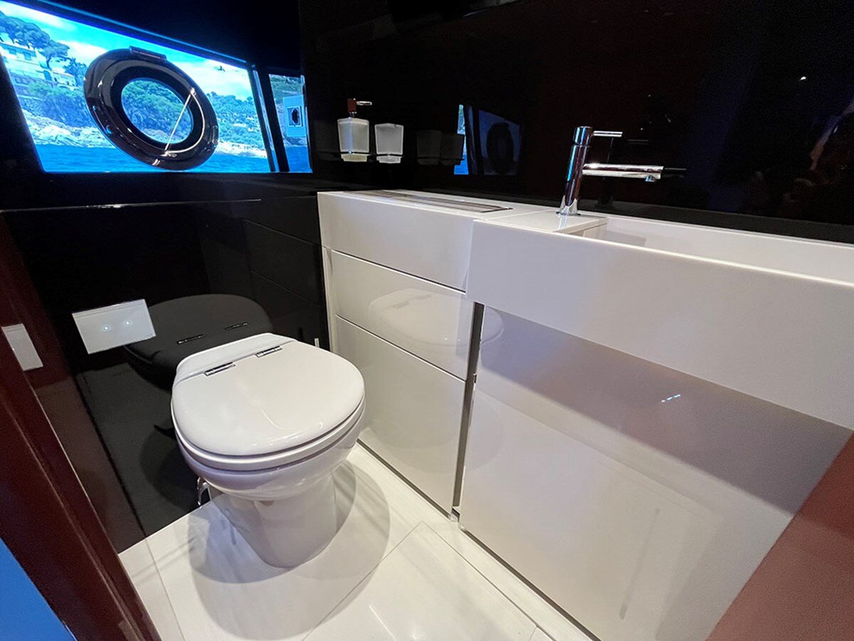 2022-riva-56-8-79f191