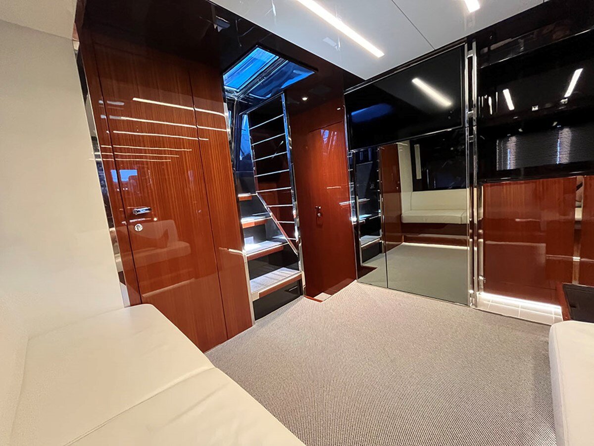 2022-riva-56-8-79f191