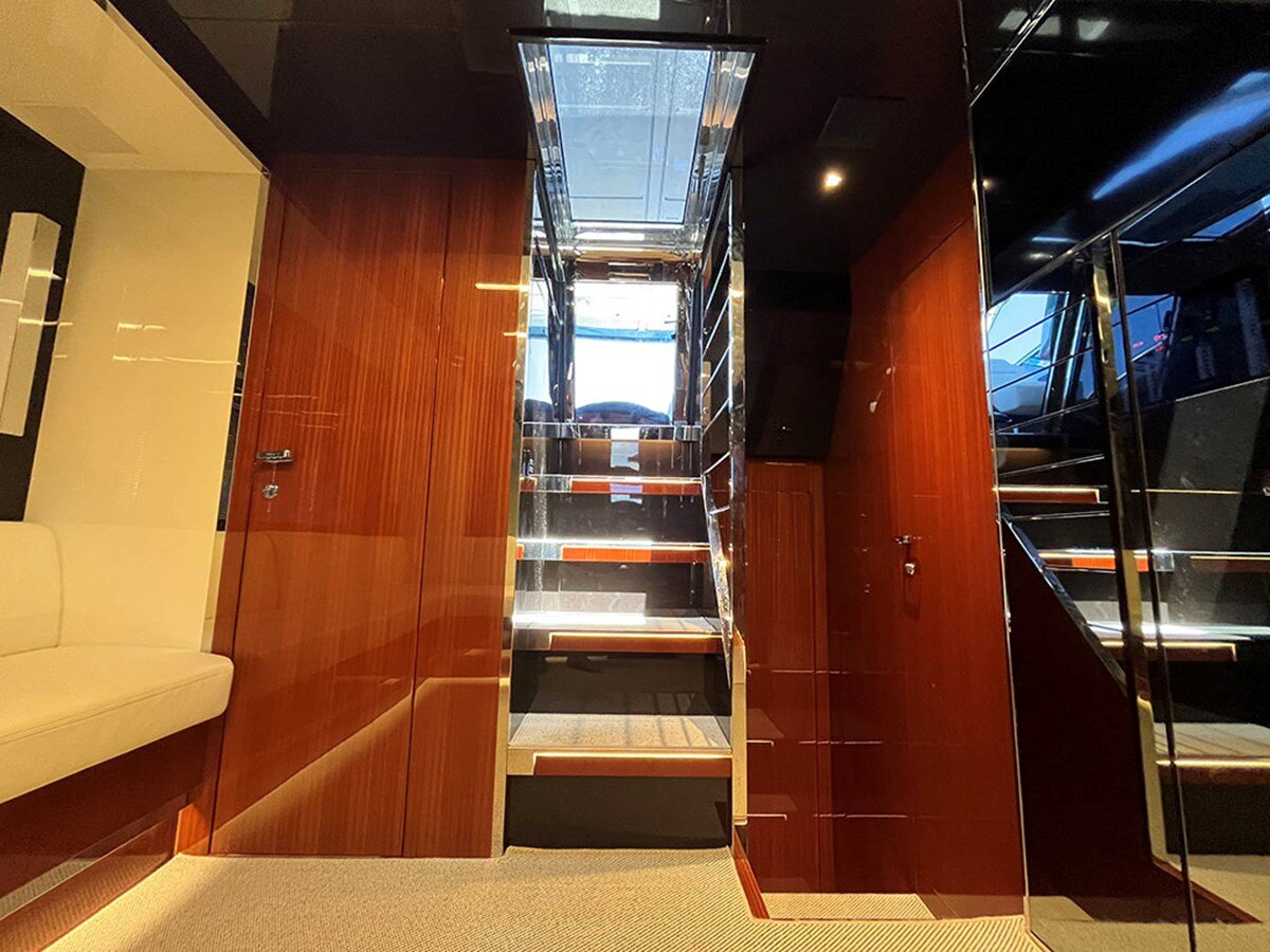 2022-riva-56-8-79f191