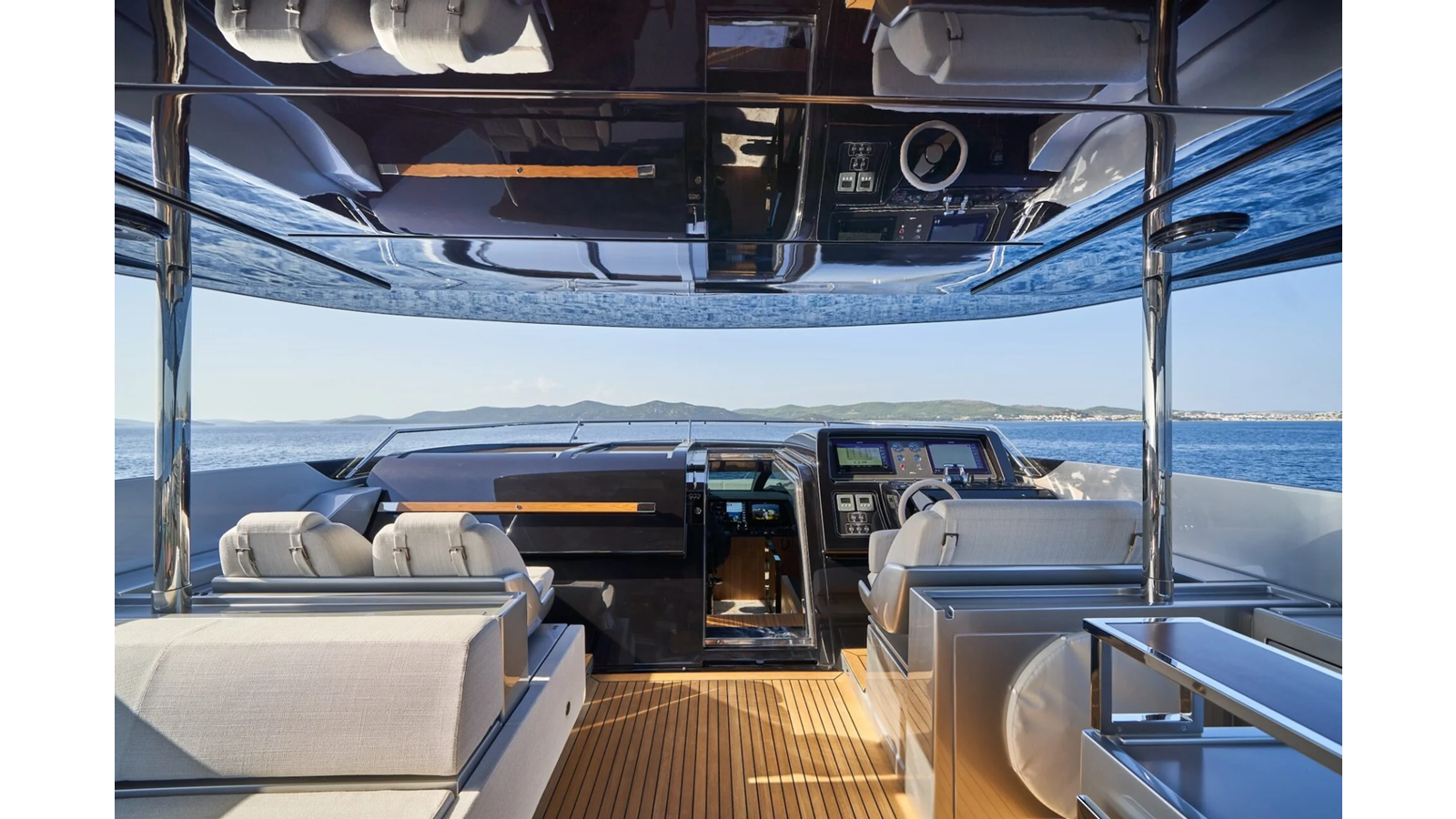 2022 RIVA 98' 6