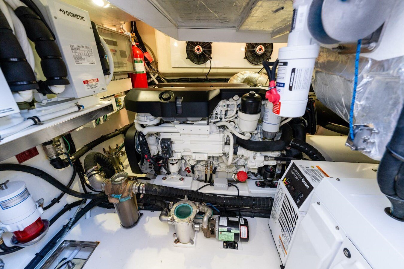 2022-riviera-48-e09037