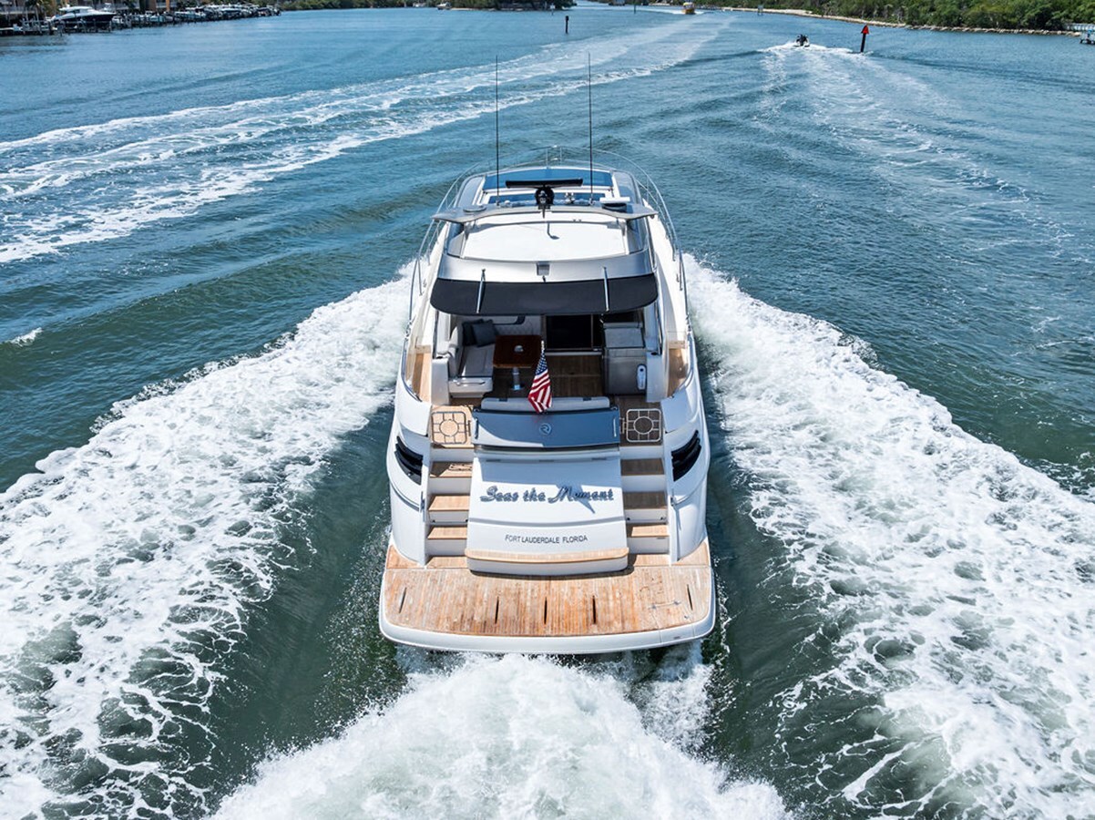 2022-riviera-60-242c98