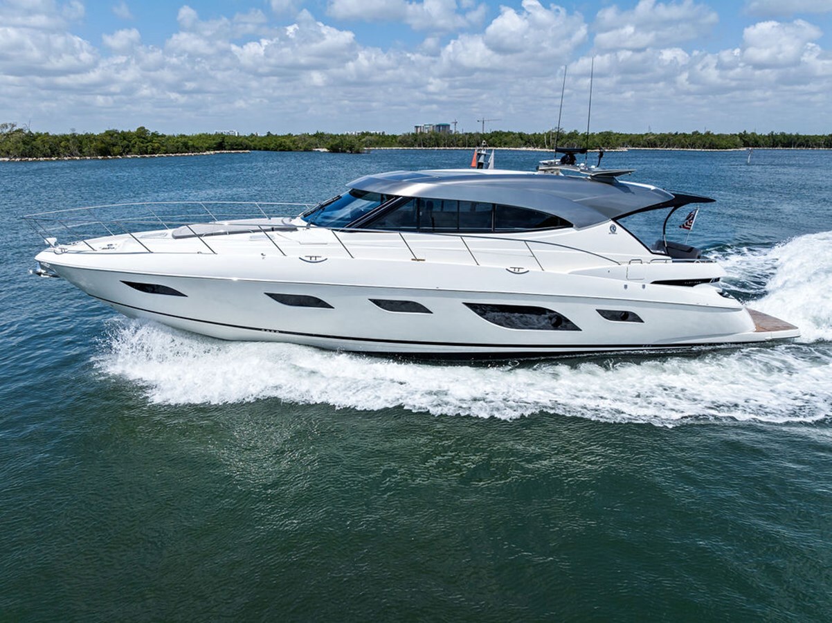 2022-riviera-60-242c98