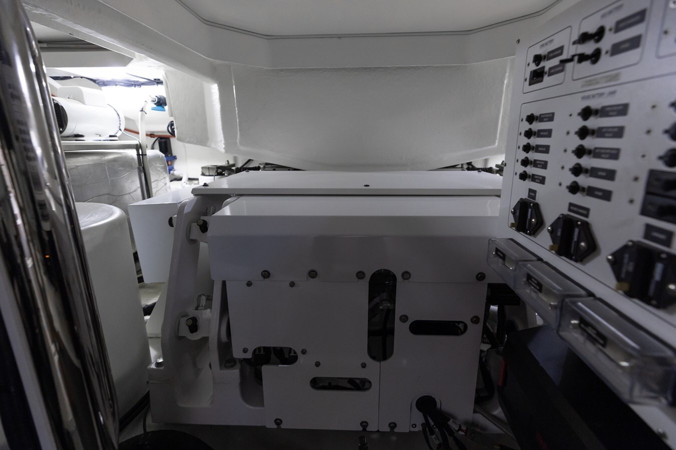 2022-riviera-64-08744b