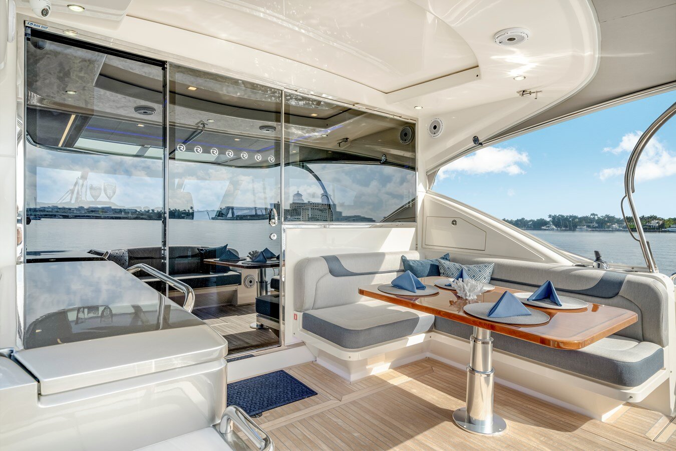 2022-riviera-australia-54-dba2d0