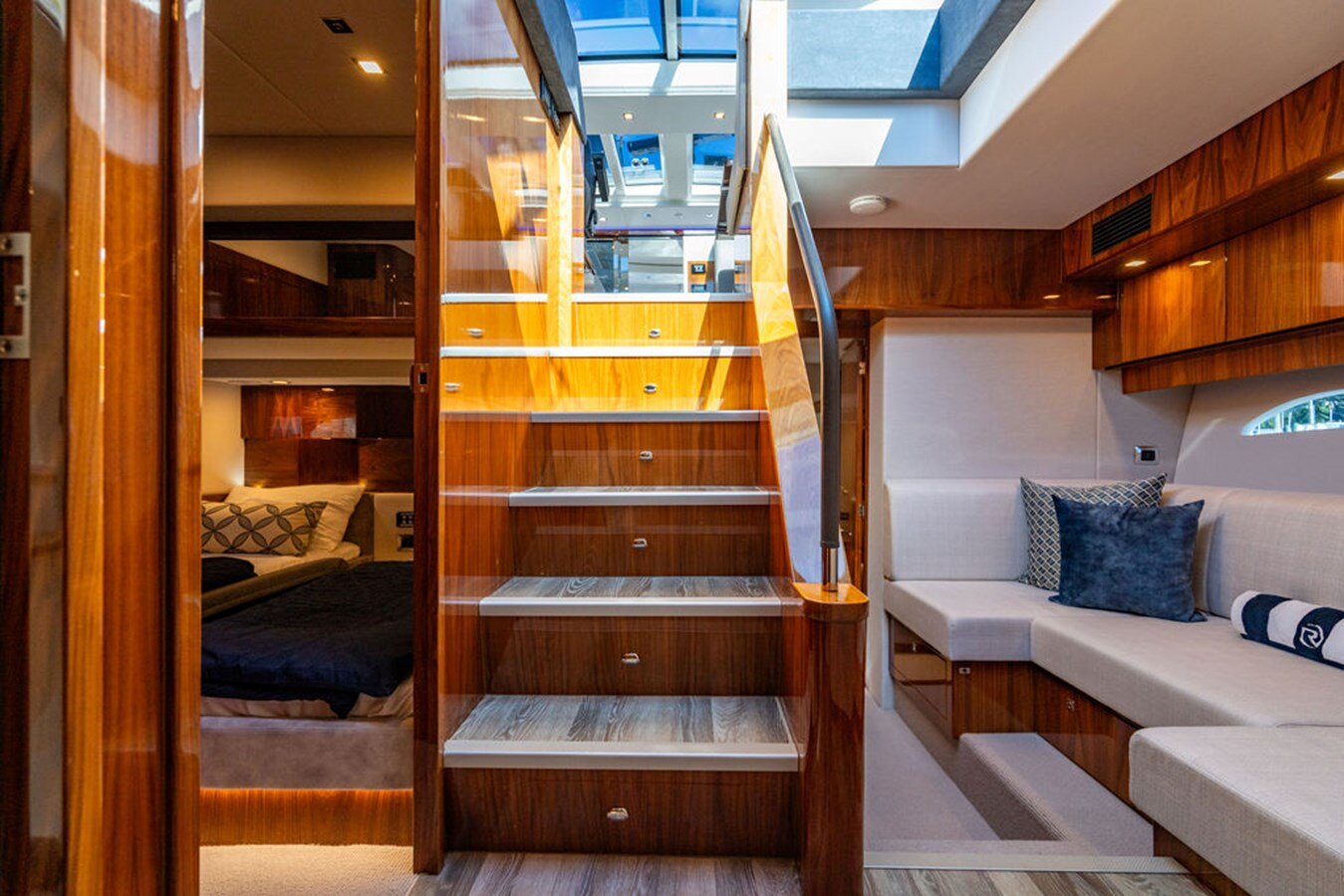 2022-riviera-australia-60-9de0f5