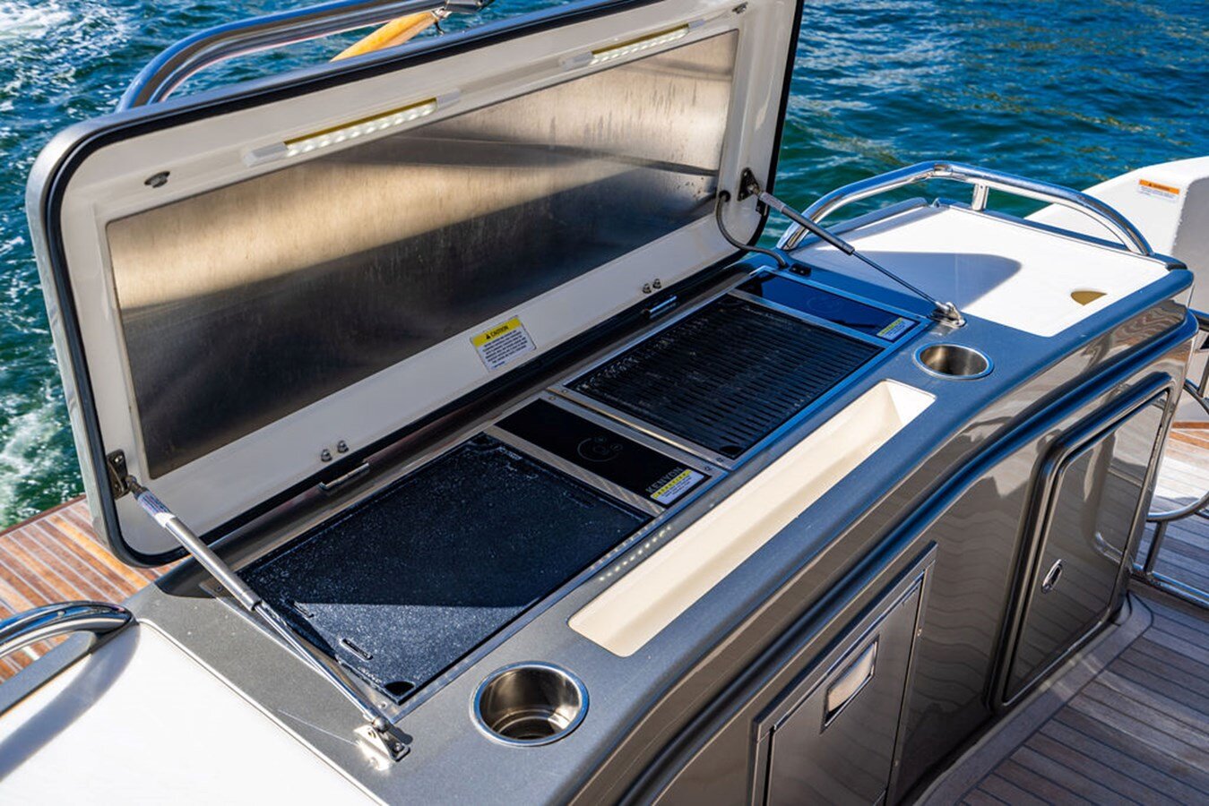 2022-riviera-australia-60-9de0f5