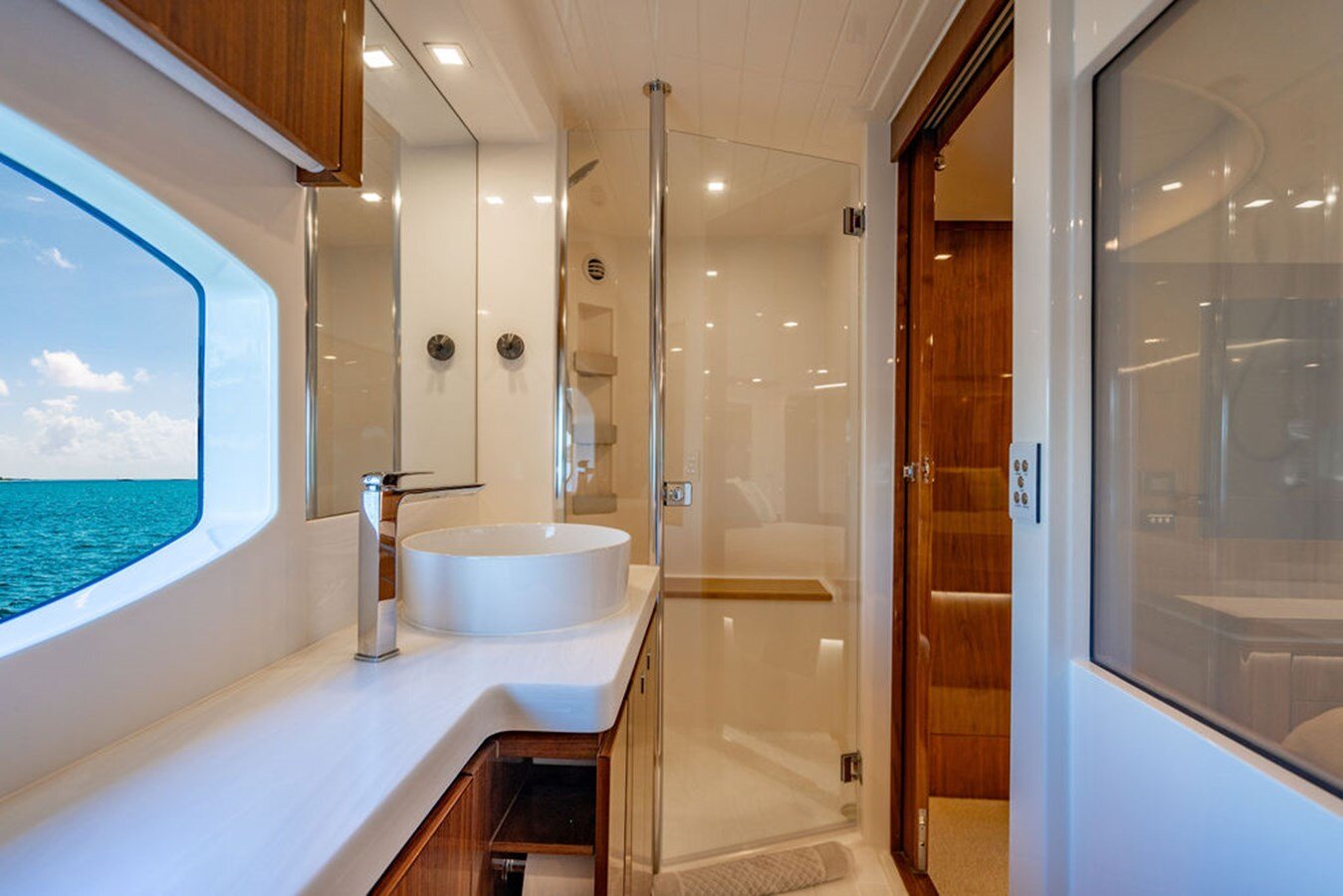 2022-riviera-australia-60-9de0f5